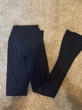 aerie crossover flare leggins